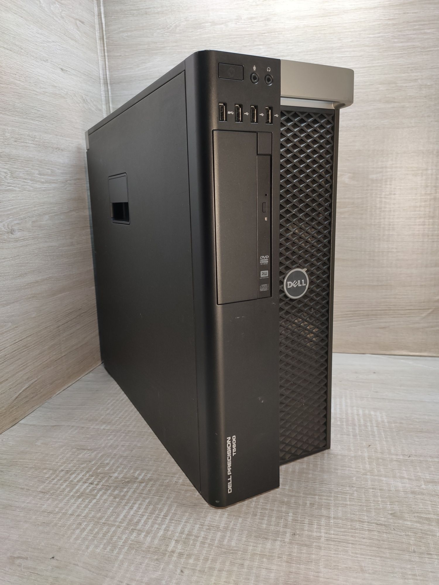 Dell Precision Workstation T5600 (Intel Xeon E5-1650/32Gb ddr3)