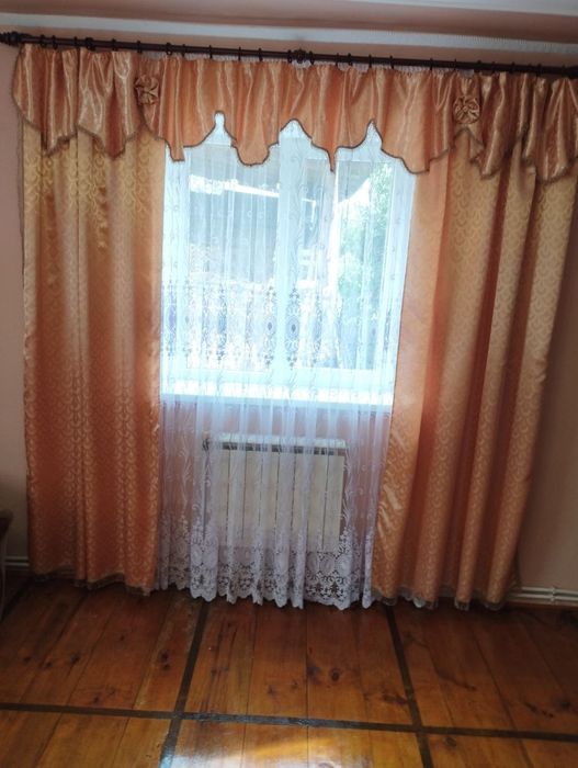 Продам набір шторів з ламбрекенами