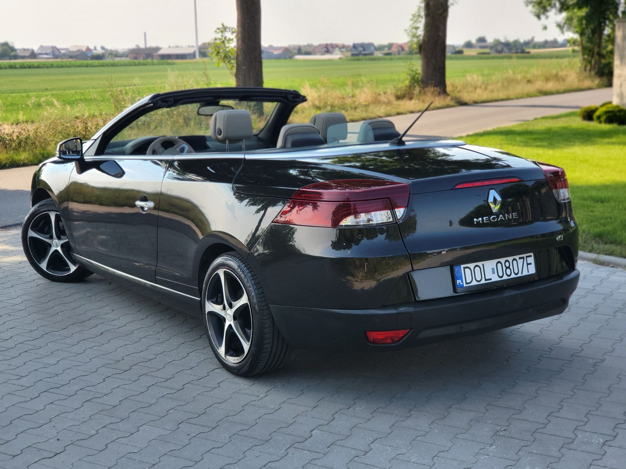Renault Megane Cabrio 1.5 DCI 2010r - Bogata Wersja - Panorama-Stan bd