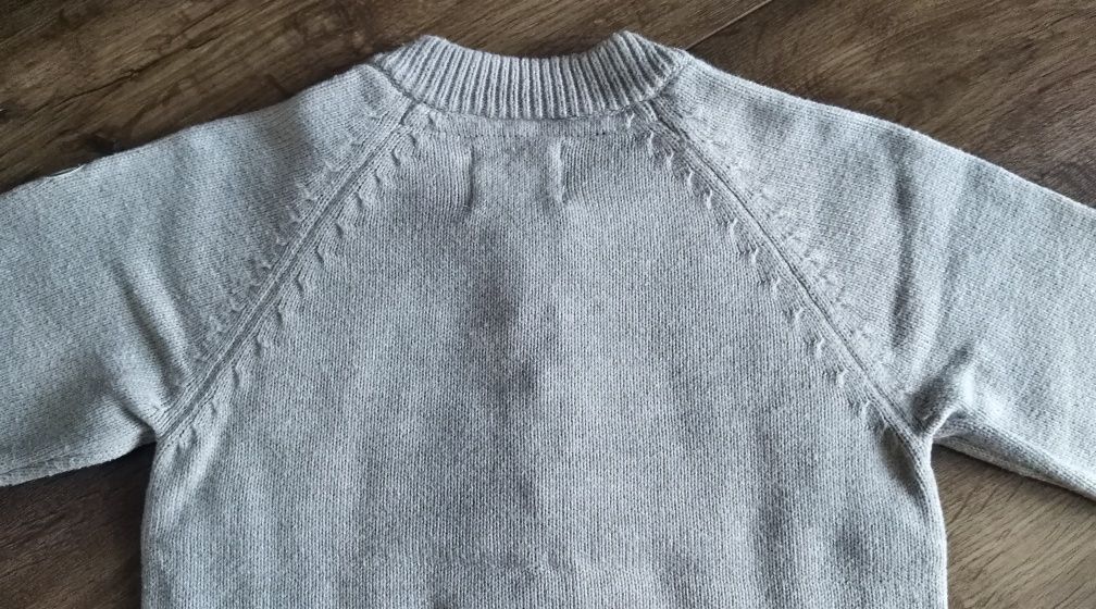 ZARA 104 sweter sweterek beżowy na zamek na 3-4lata