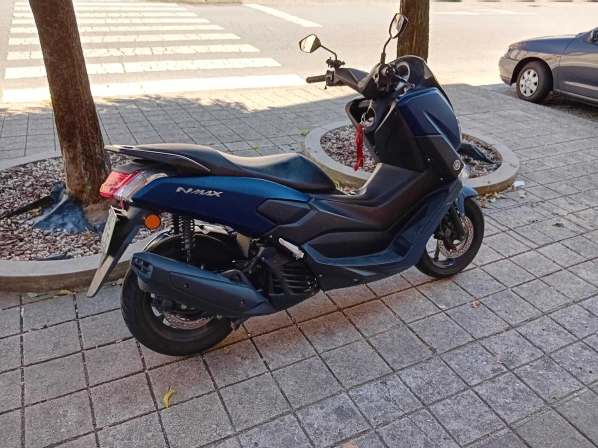 Yamaha N Max 125cc ABS  ano 2020 revisao feita na marca
