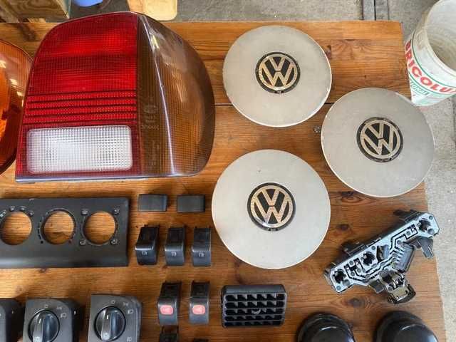 Peças Volkswagen Polo 6n1 GTI/D/SDI, Faróis/Farolins, Tampões |USADO