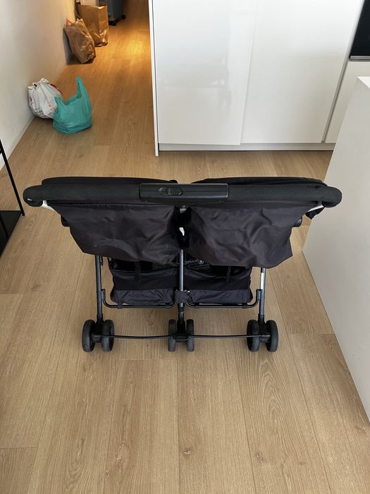 Carrinho chicco twin duo