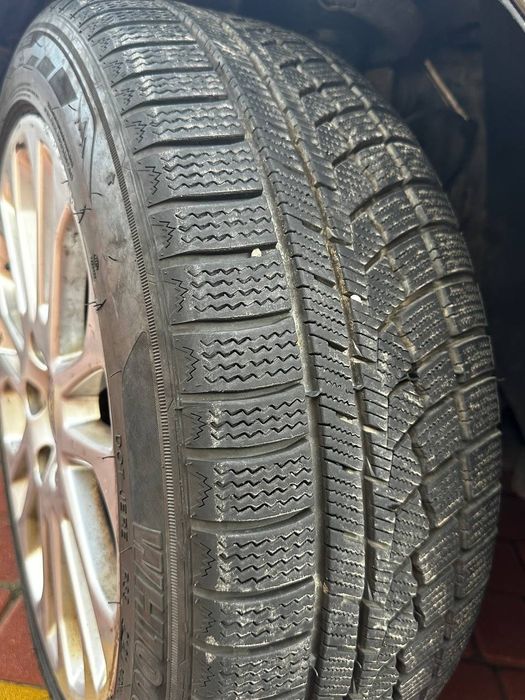 volvo v50 2004 року