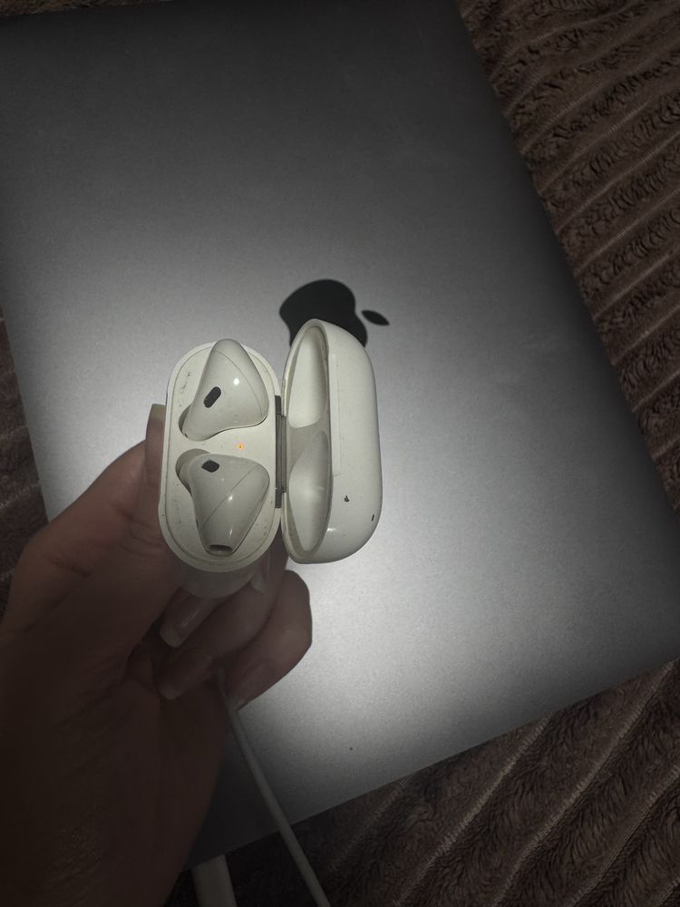 Airpods 1 навушники б/у