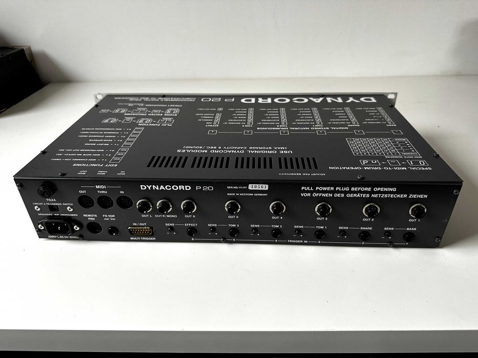 Dynacord P20 - moduł perkusyjny vintage + 6 kartridgy!