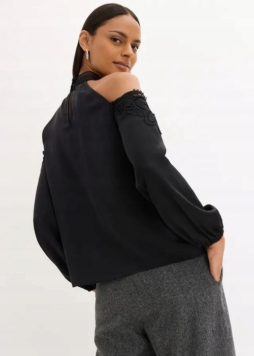 B.P.C bluzka czarna odkryte ramiona z koronką 40.