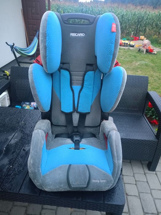 Sprzedam fotelik samochodowy 18-36 kg