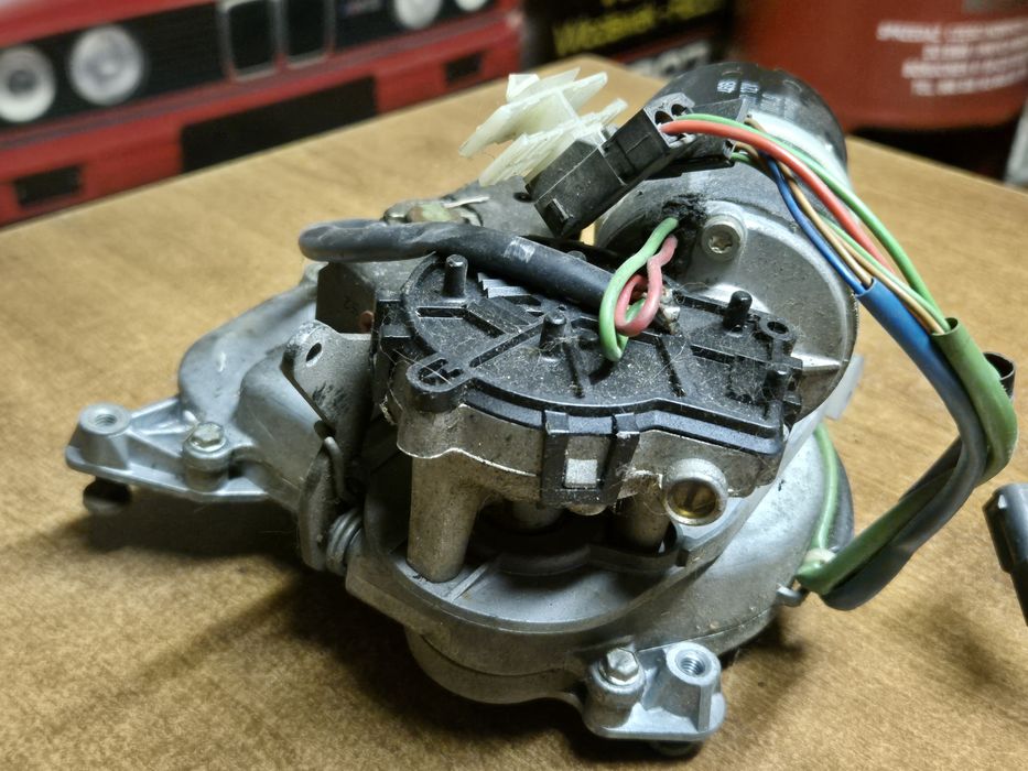 BMW E36 CABRIO Silnik Napęd Dachu Elektrycznego Składanego 8.353576