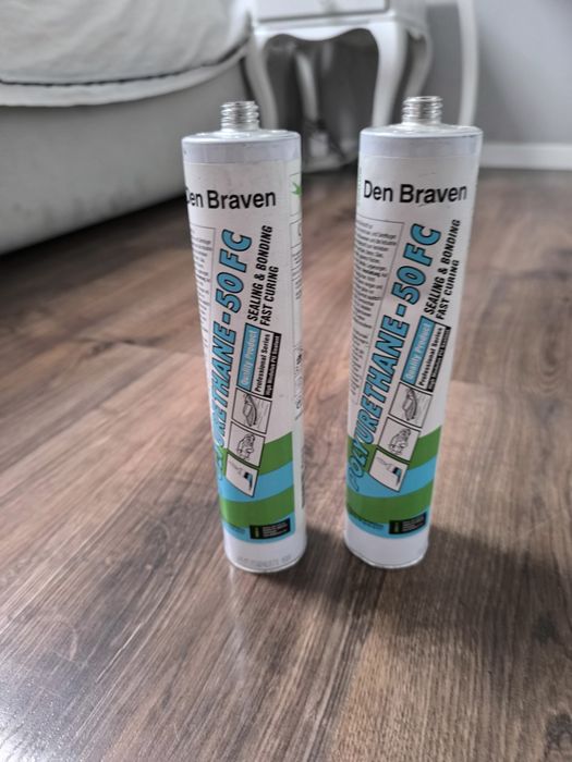 Uszczelniacz poliuretanowy o wysokim module sprężystości 2 szt