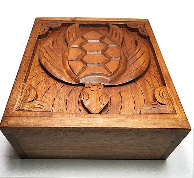 Szkatułka Pudełko na Biżuterię Herbatę itp. Rzeźbione Drewno z Żółwiem