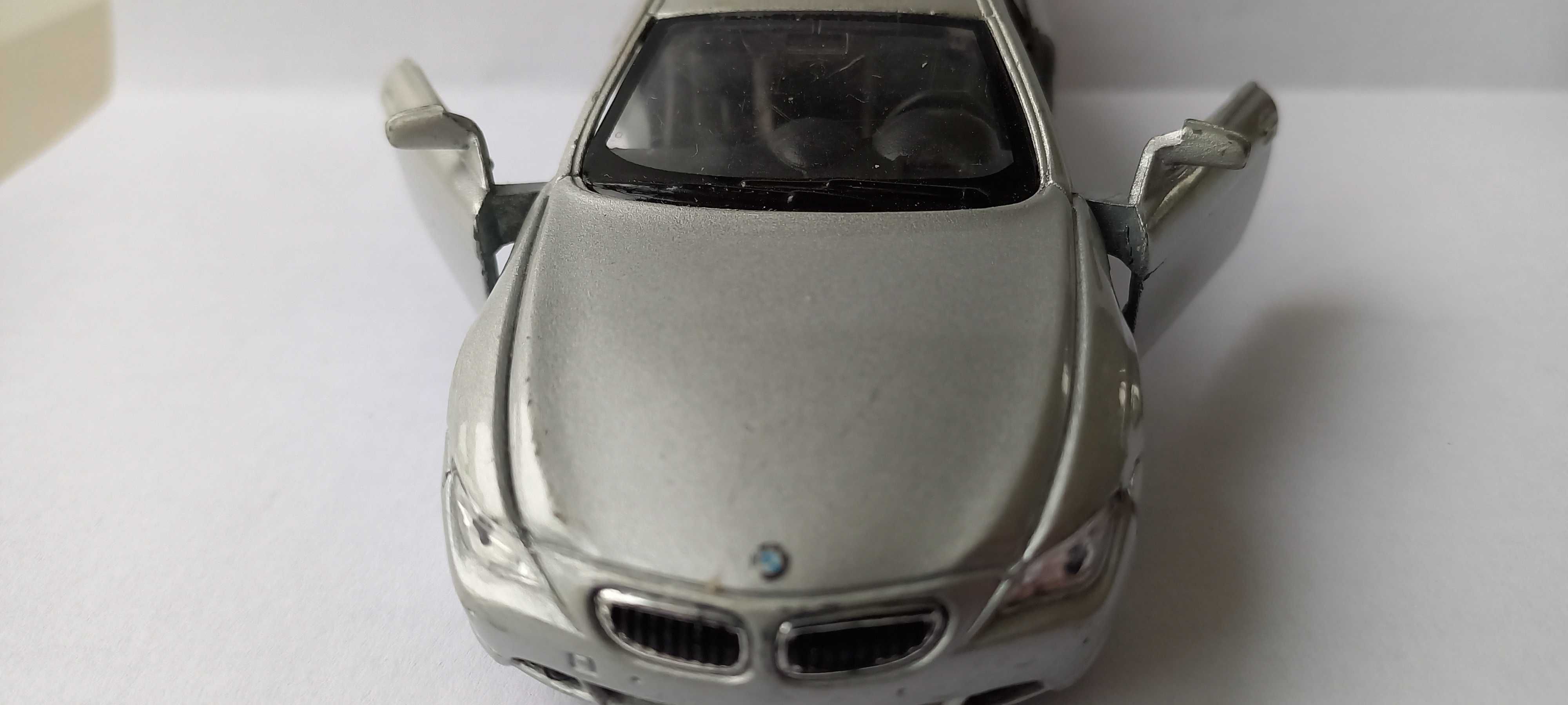 Модель автомобіля BMW фірми Welly