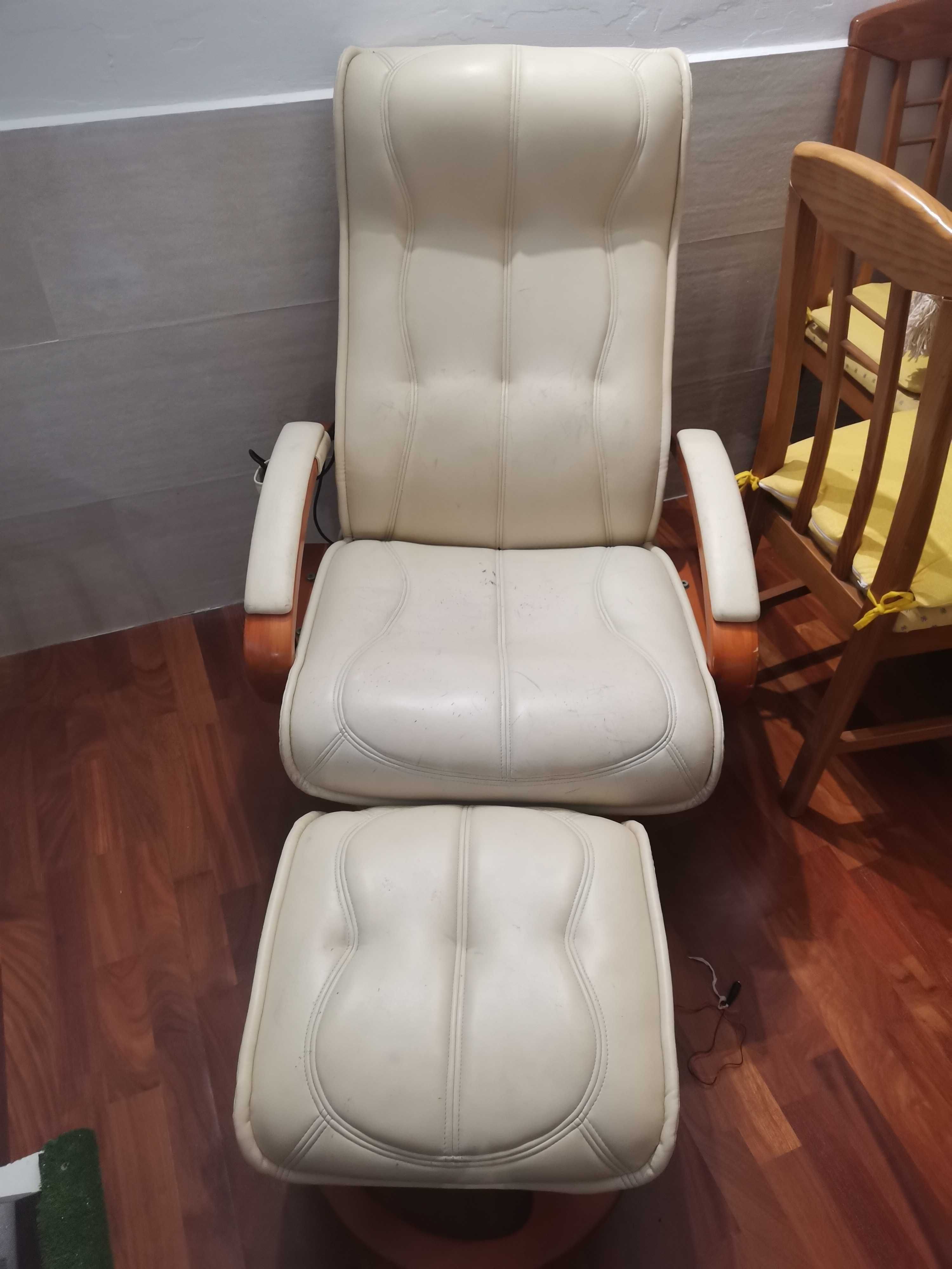 Cadeira com massagem