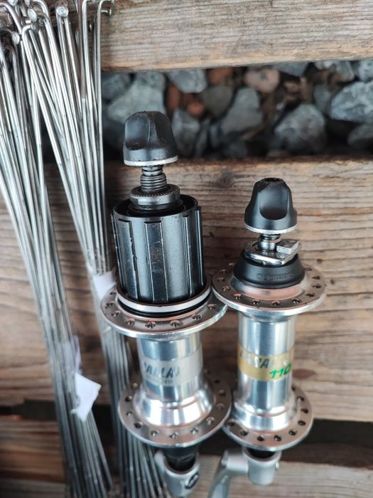 Piasty kół rowerowych Shimano Deore XT Parallax M737 8s Retro MTB