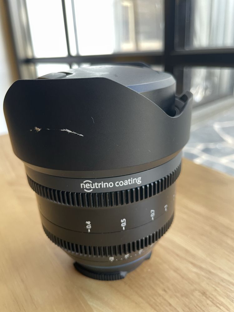 Irix 15mm 2.6 EF