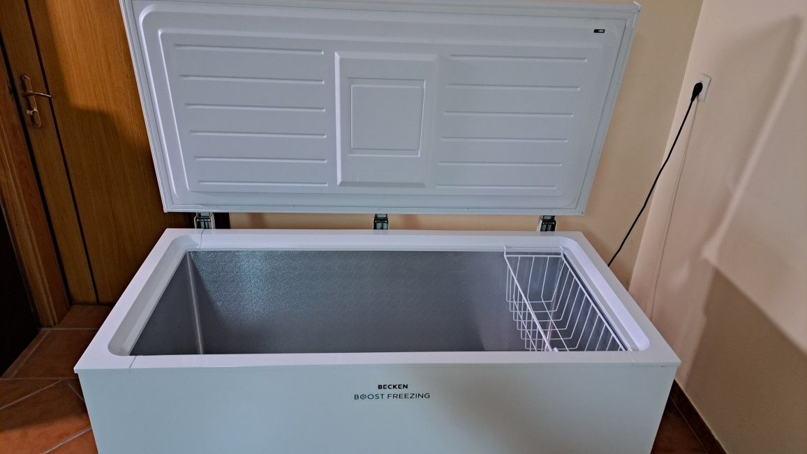 Arca congeladora Becken 418 L
