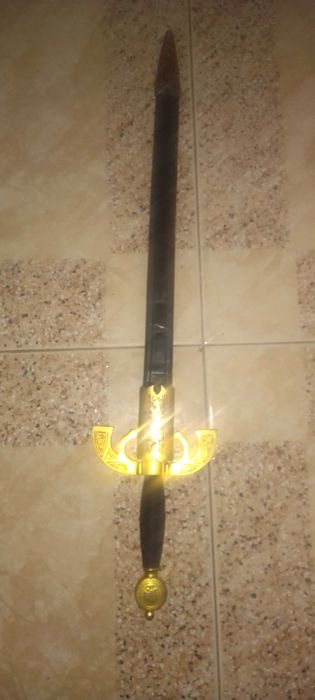 Espada antiga (decoração)