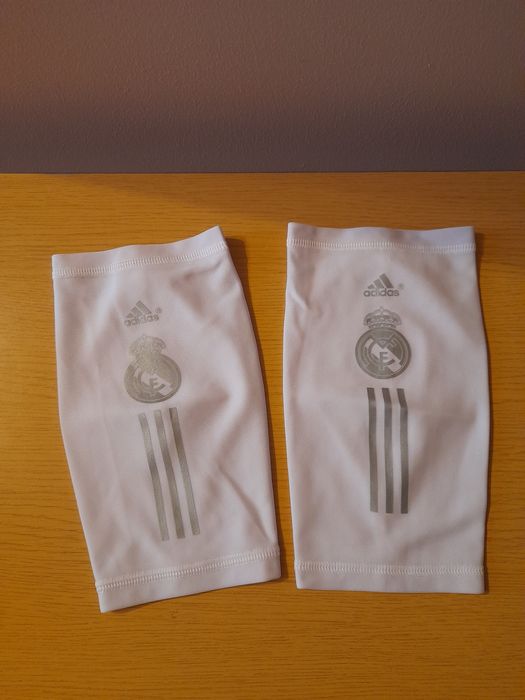 Ochraniacze sportowe.