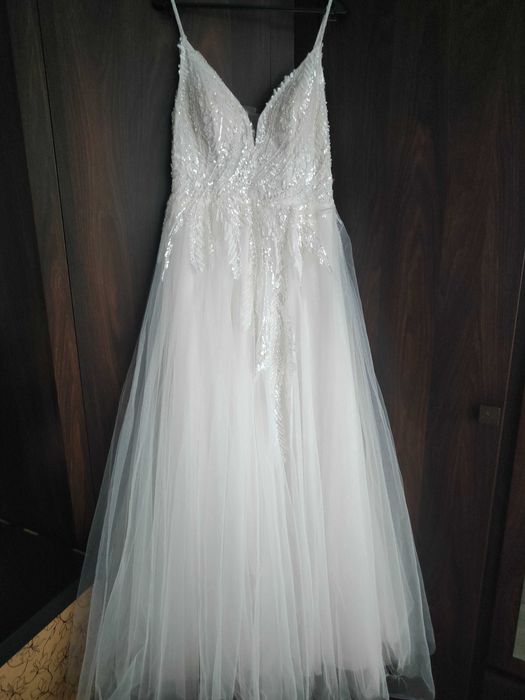 Piękna suknia ślubna