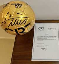 Bola AUTOGRAFADA a mão por CR7 Cristiano Ronaldo + Certificado OFICIAL