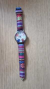 Kolorowy zegarek damski