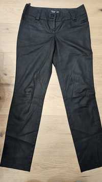 Czarne spodnie 38
