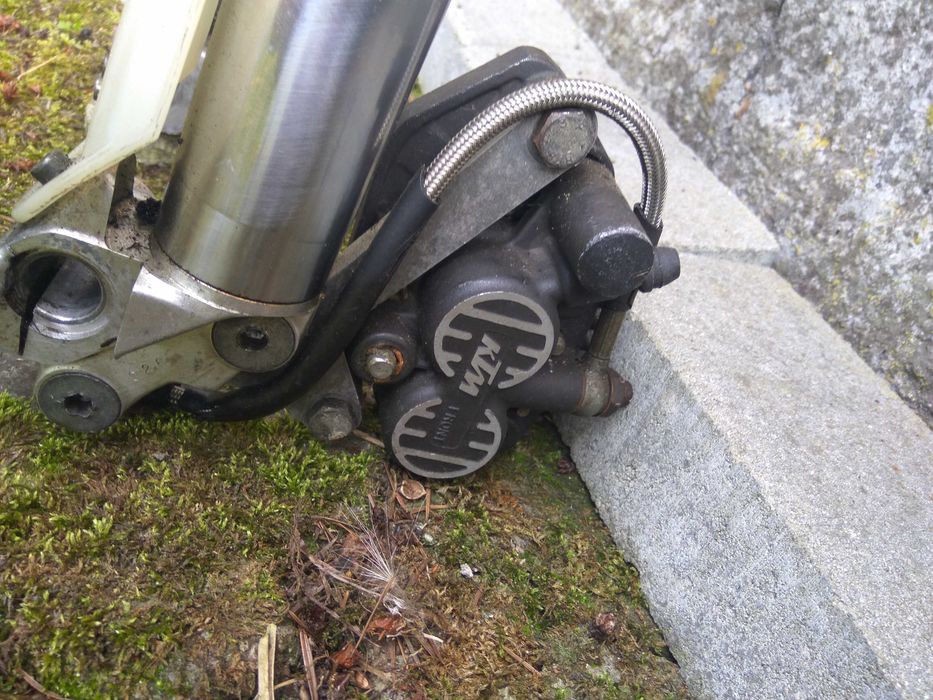 WP Suspension KTM przednie zawieszenie  Lagi