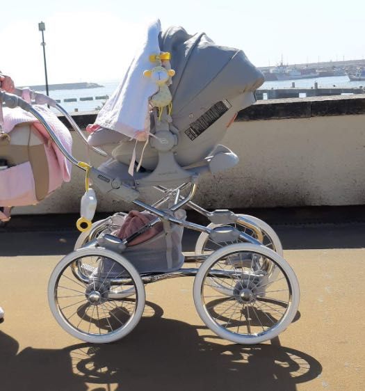 Carrinho de bebé