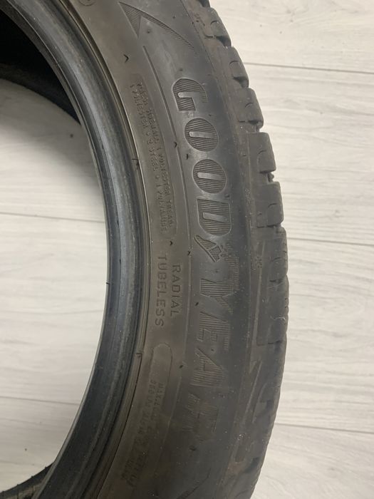 Зимние 4 шины Goodyear 225/60 R17 94H