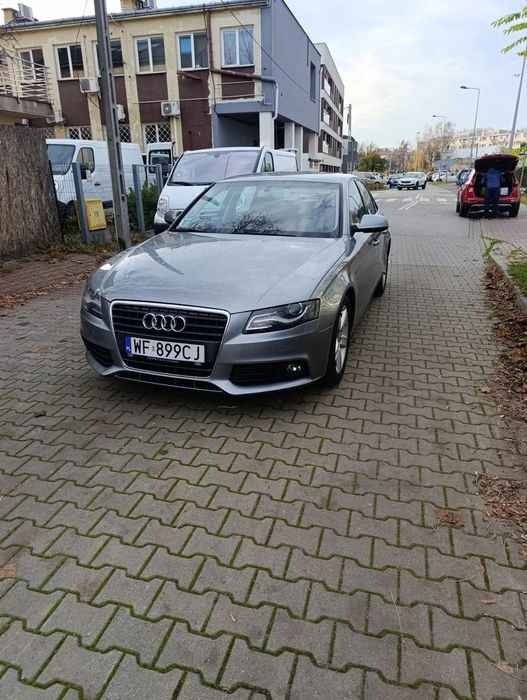 Audi A4 Limousine Audi A4 B8 1.8TFSI