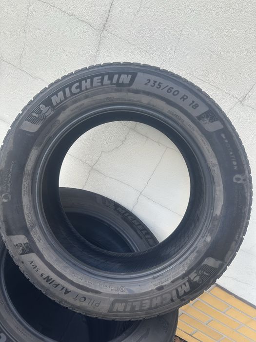 Opony zimowe 235/60R18 Michelin Pilot Alpin5 SUV 4szt.