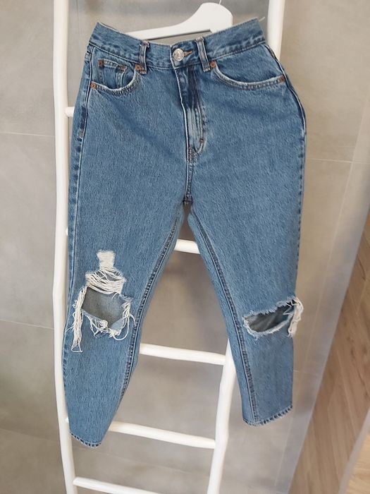 Spodnie mam jeans Pull & Bear