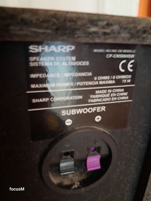 SHARP aktywny subwoofer