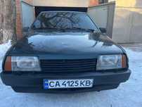 Продам машину Жигулі 21093