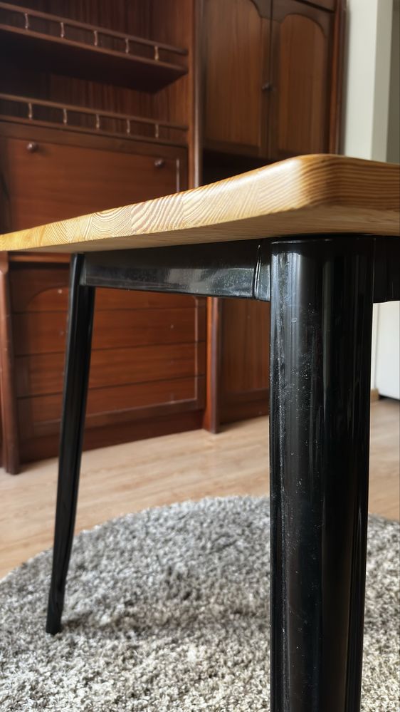 Mesa estilo industrial