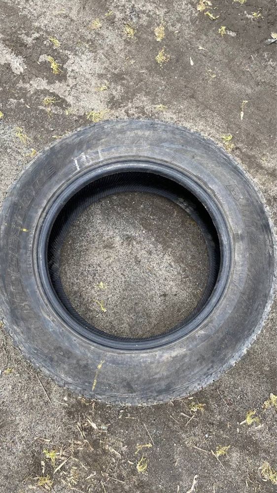 Продам зимнюю резину R17 BRIDGESTONE