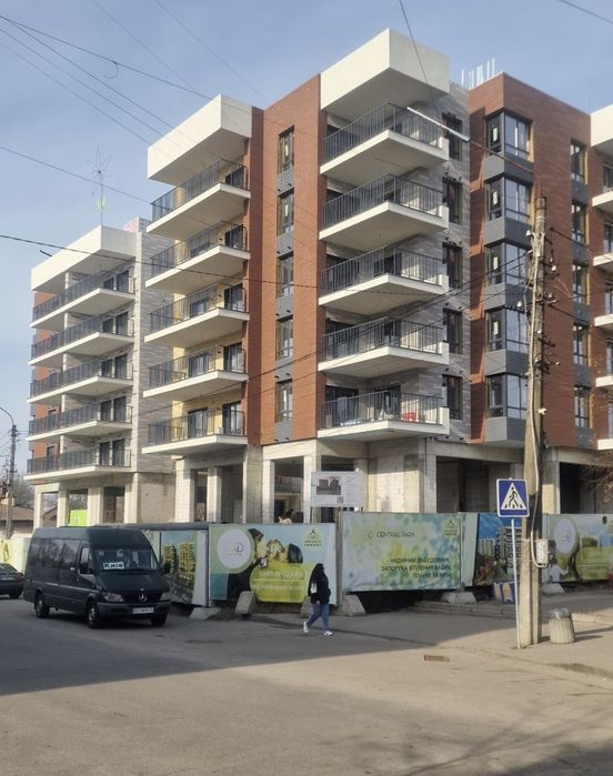 Продаж 2 кімнатної квартири з найкращим краєвидом в ЖК Централ парк.