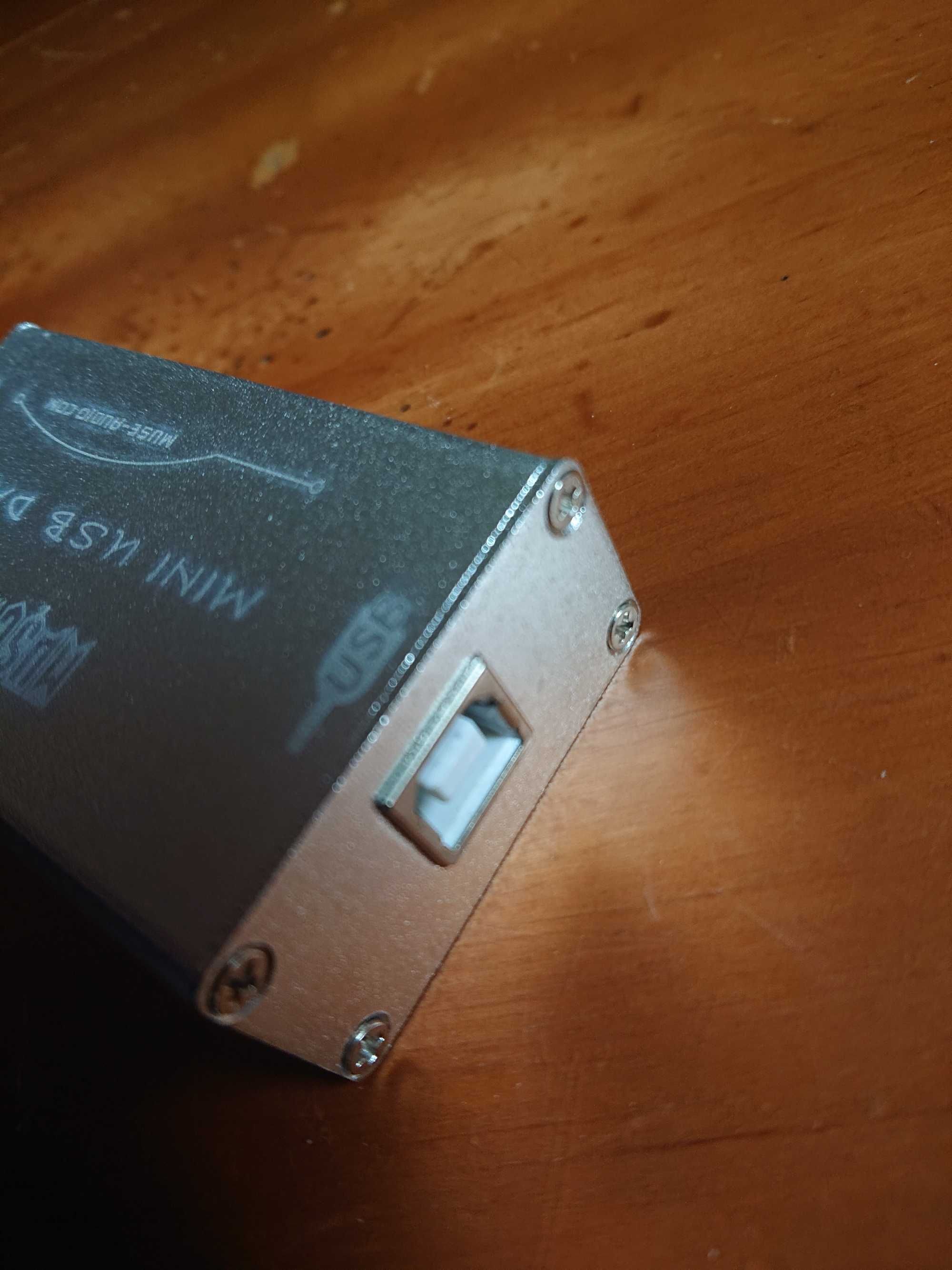 Muse mini USB DAC S/PDIF TOSLINK adapter PCM2704