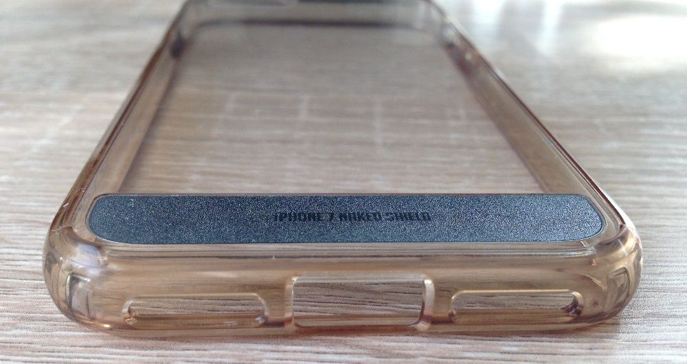 Etui do iPhone'a 7/8 OBLIQ Naked Shield Przezroczyste