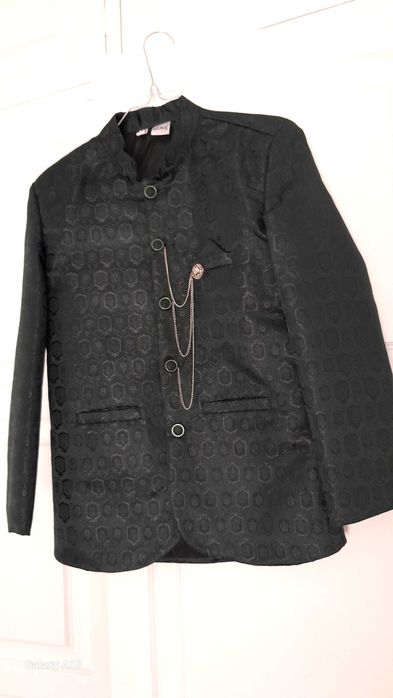 Fato cerimónia hindu criança 9 anos