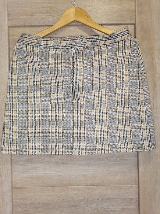 Жіноча  спідниця