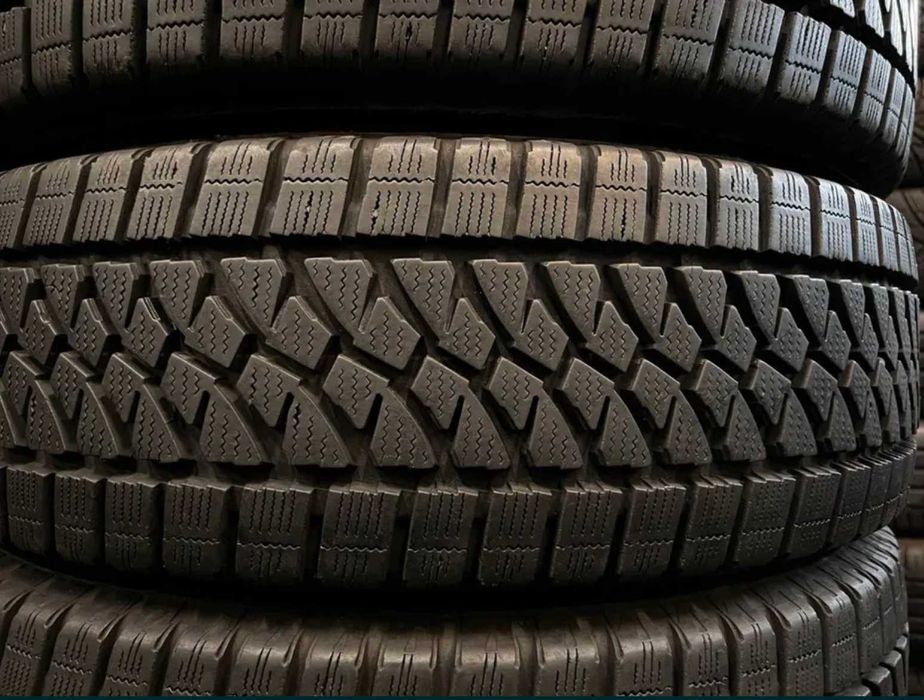225/75 R16C BRIDGESTONE BLIZZAK W810 (99% прот) 205 215 235 65