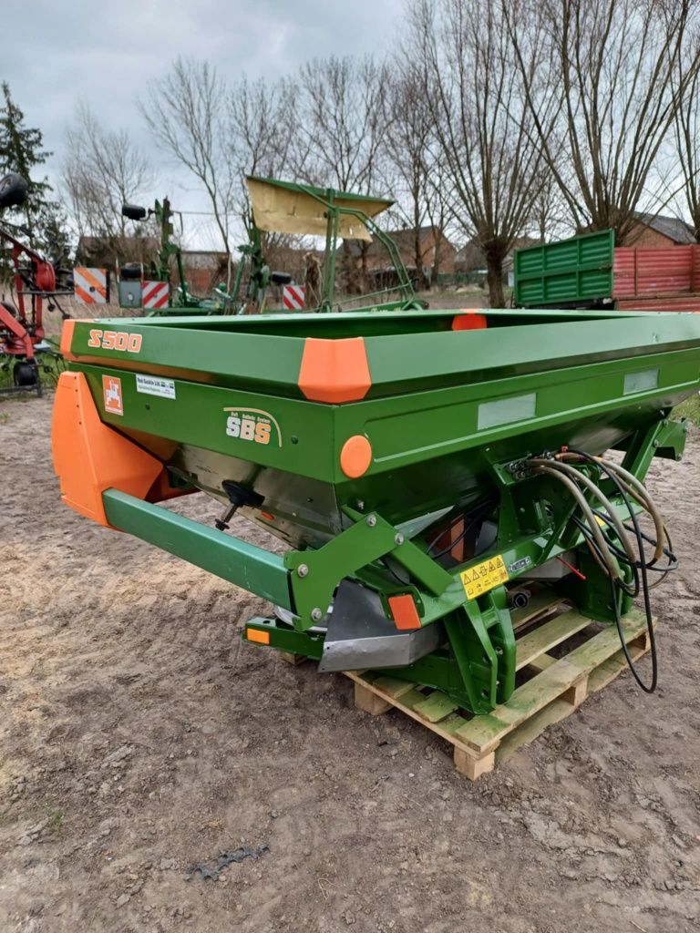 Rozsiewacz Amazone ZA-M 1501