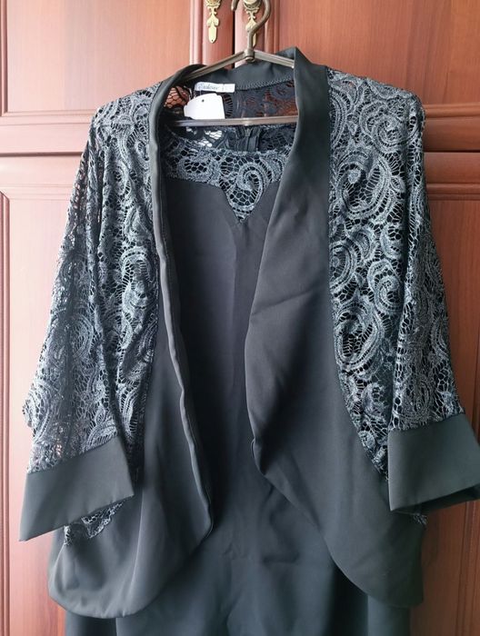 Продам нову, нарядну жіночу сукню