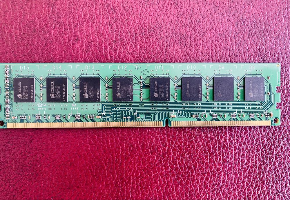 Оперативна памʼять CORSAIR DDR3 4Gb для ПК PC