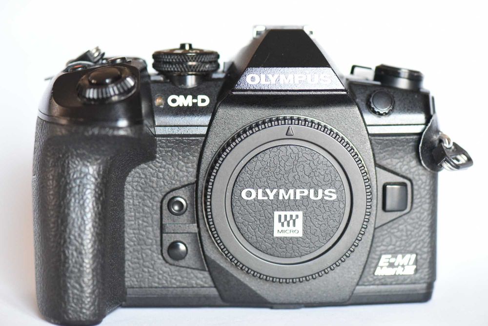 Olympus OM De 1 MKIII, como nova em caixa