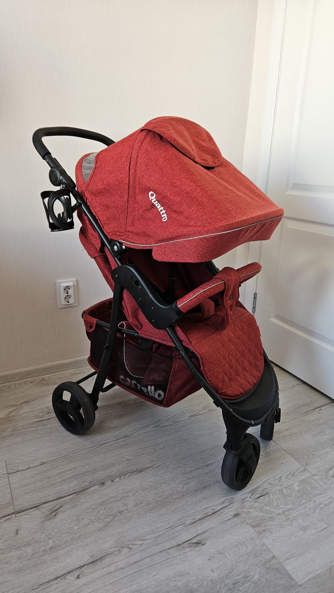 Коляска carrello quatro