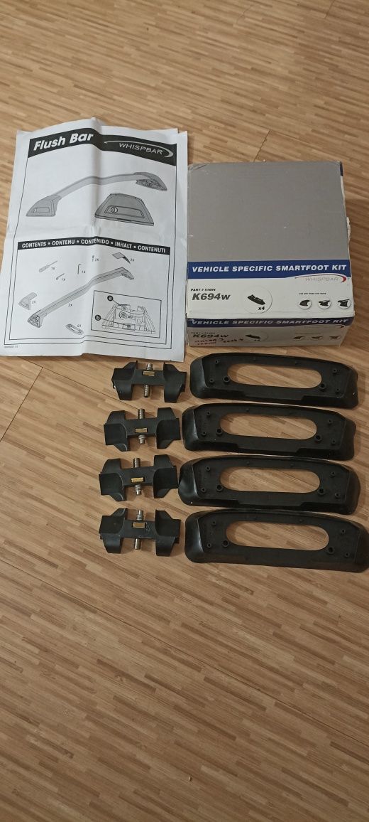 Bagażnik dachowy Whisbar Yakima Flushbar S26WB do Mazda 3 bm + kit