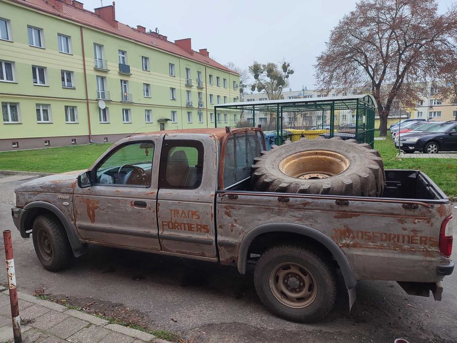 ford ranger b2500 2,5 TD 4x4