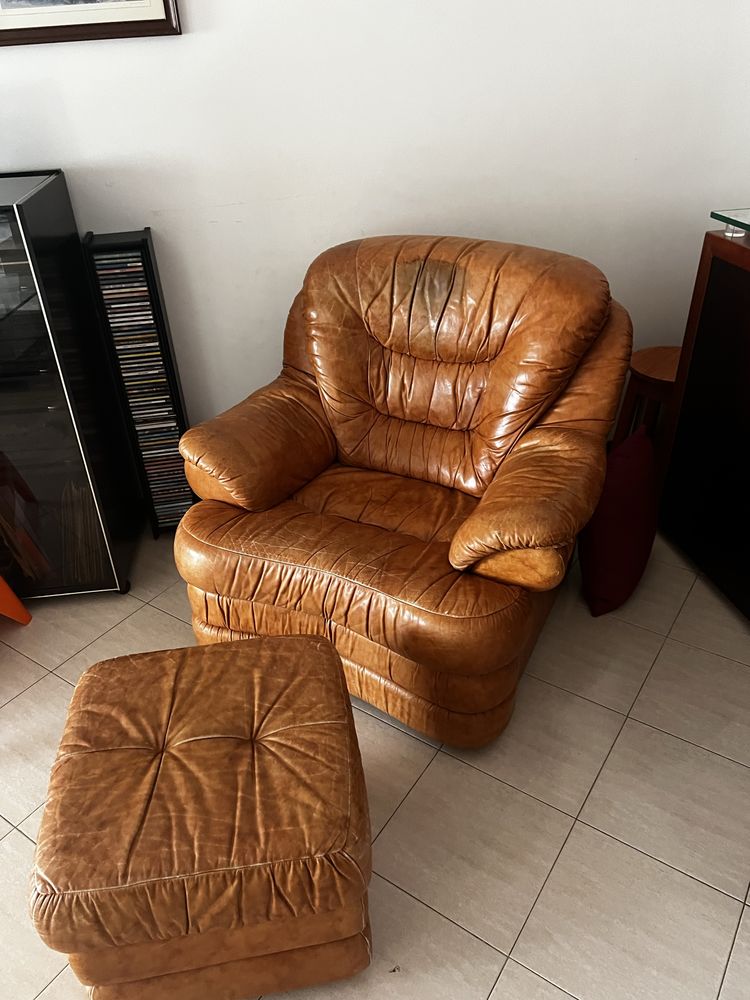 Conjunto sofas e banco